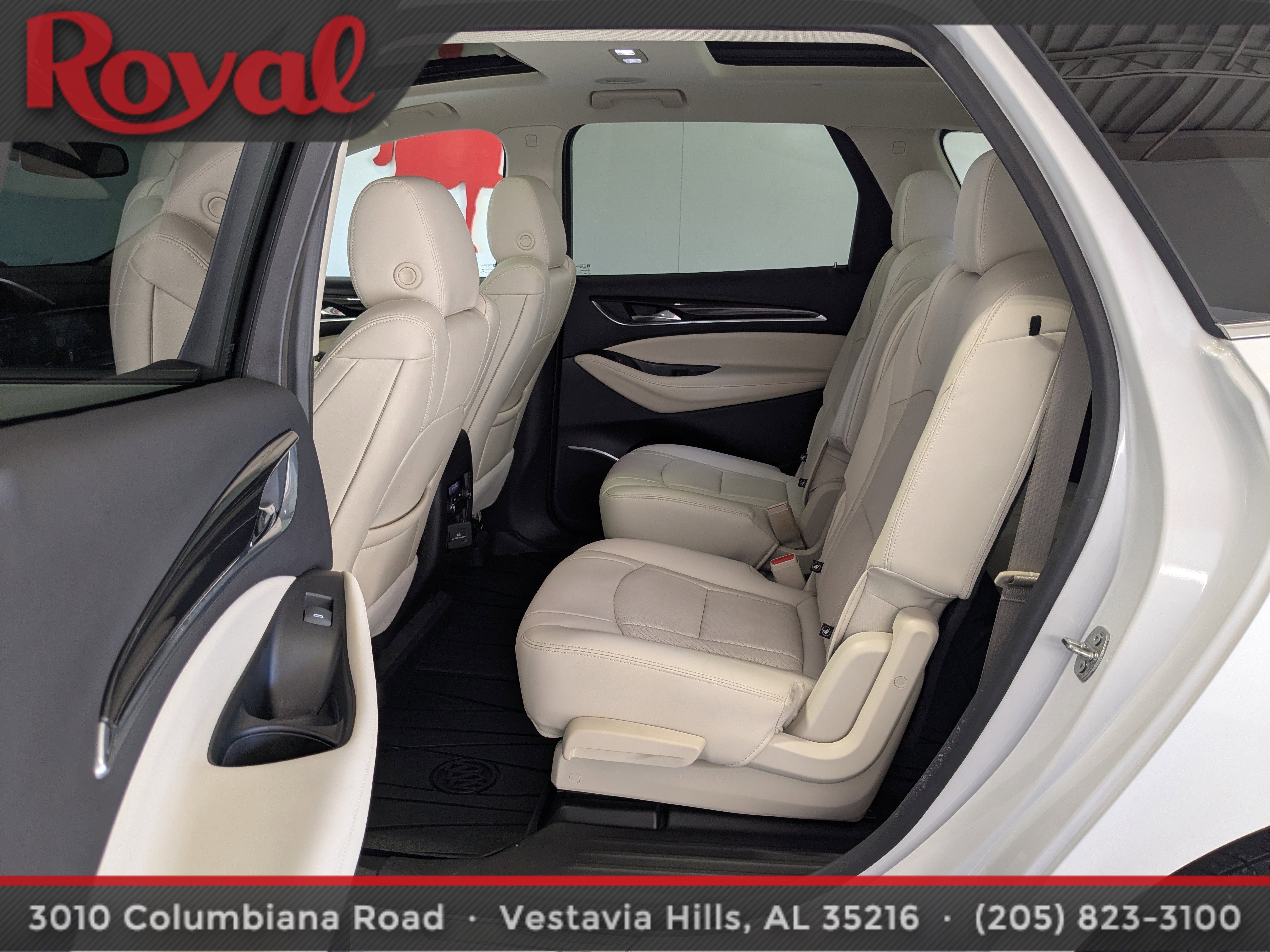 Used 2023 Buick Enclave Essence w/ Experience Buick Package image 17