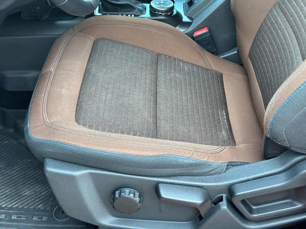 Used 2022 Ford Bronco Outer Banks image 17