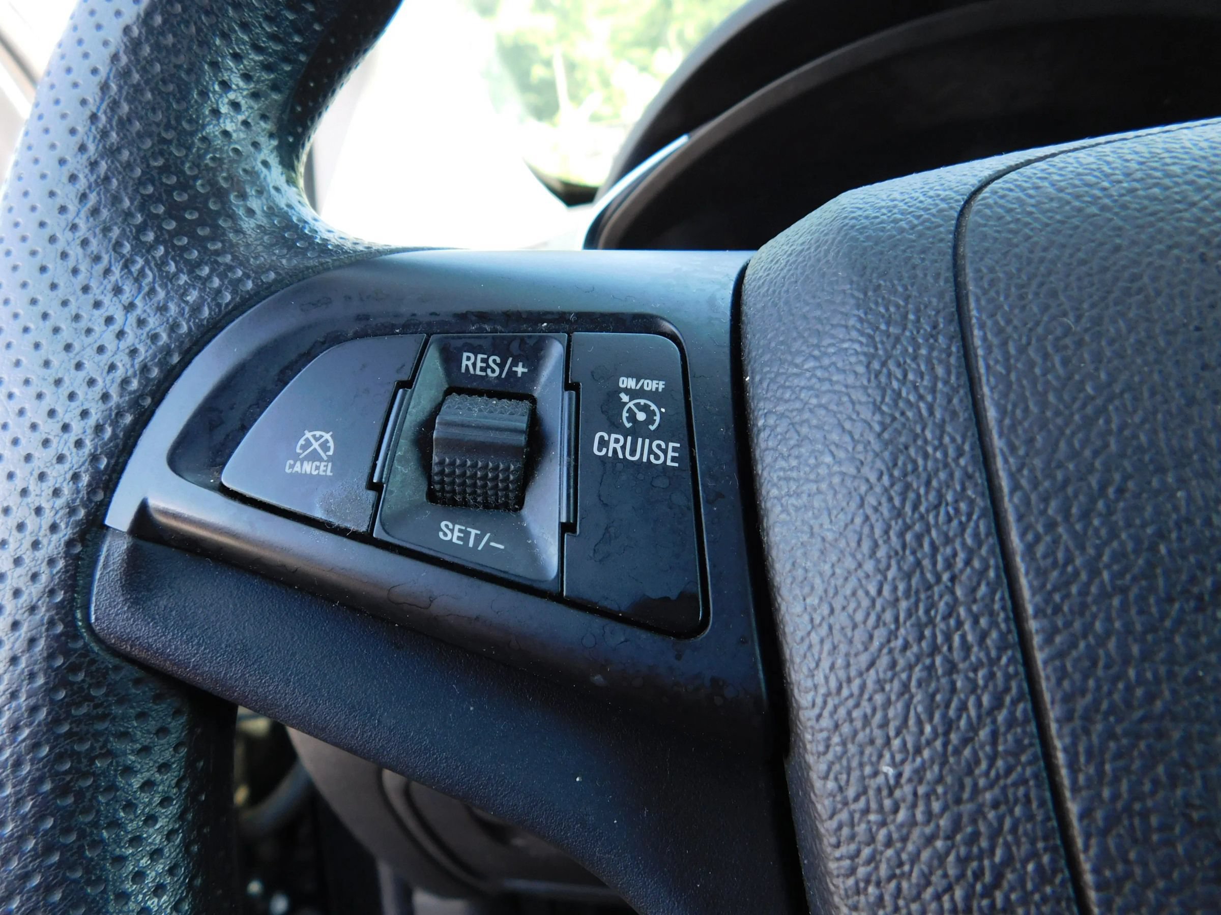Used 2019 Chevrolet Trax LS w/ Tint and Cruise Package AWD/4WD image 19