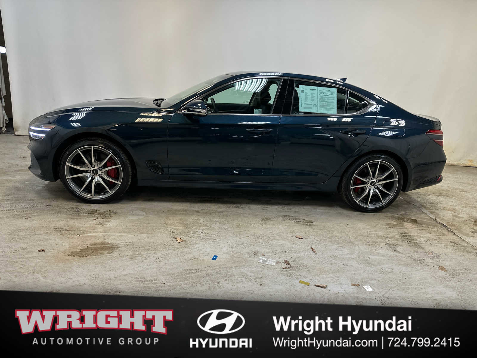 Certified 2025 Genesis G70 2.5T image 7