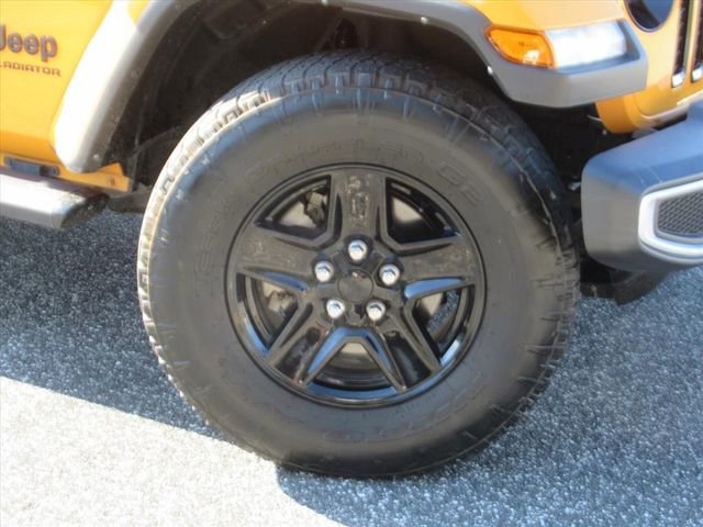 Used 2021 Jeep Gladiator Sport image 8