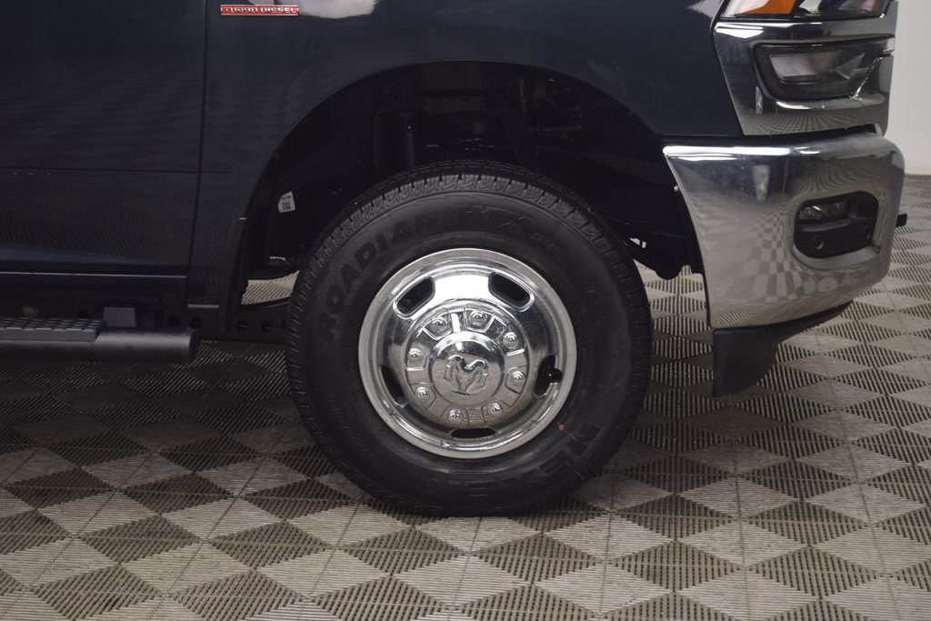 New 2026 RAM 3500 Tradesman image 33