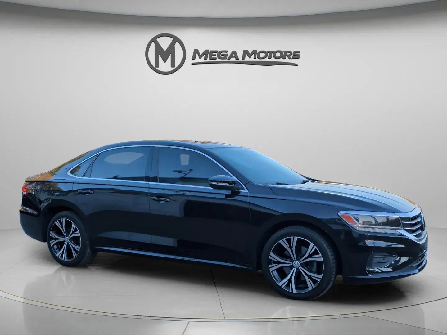 Used 2020 Volkswagen Passat 2.0T SEL image 10