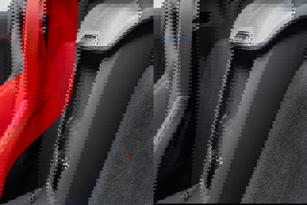 Used 2024 Chevrolet Corvette Z06 image 24