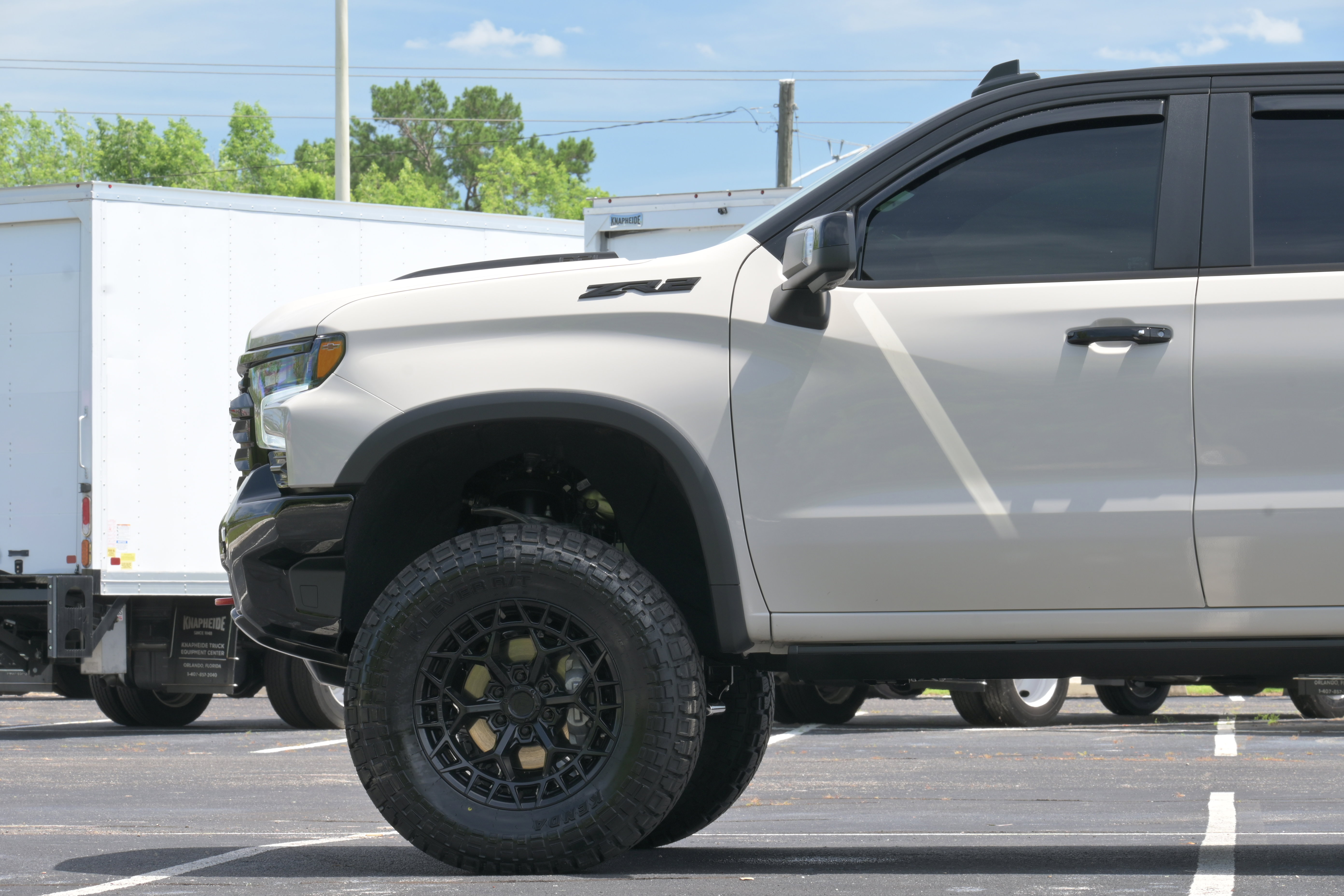 Used 2026 Chevrolet Silverado 1500 ZR2 AWD/4WD image 5