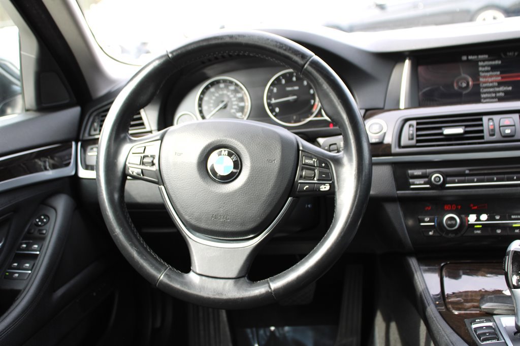 Used 2015 BMW 528i Sedan image 13