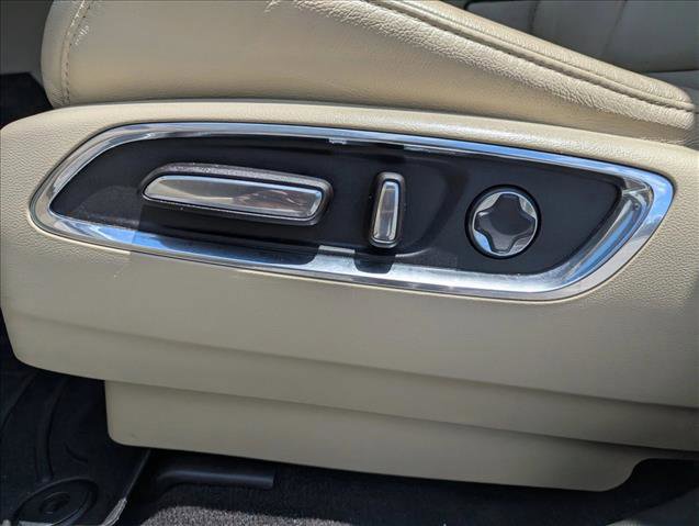 Used 2020 Acura MDX SH-AWD image 11