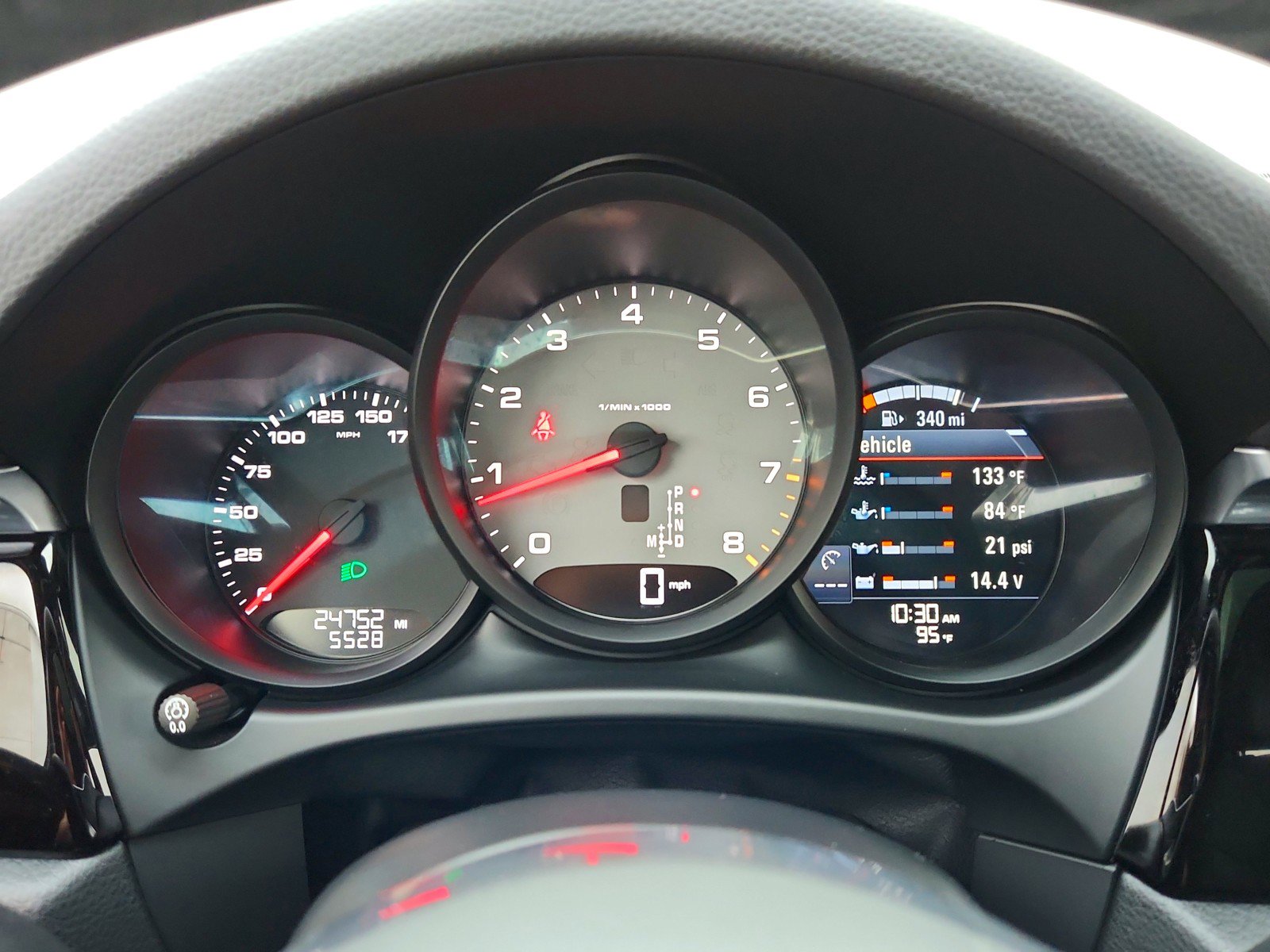 Used 2020 Porsche Macan S AWD/4WD image 19