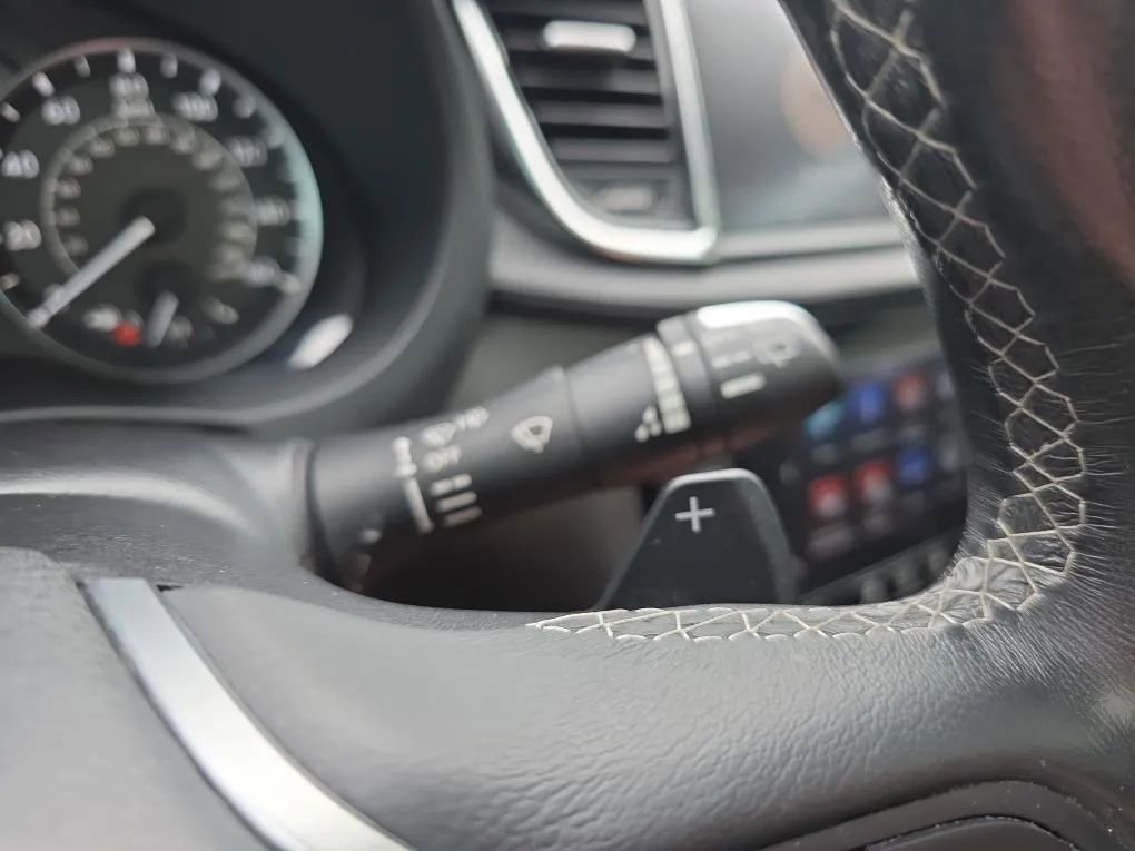 Used 2019 INFINITI QX50 Luxe FWD image 22
