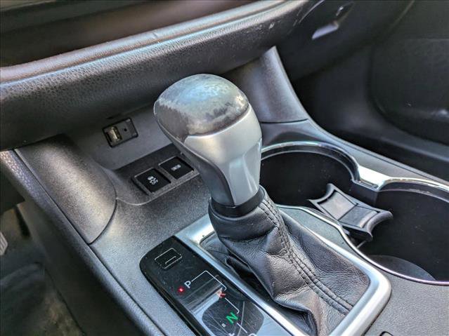 Used 2015 Toyota Highlander XLE image 12