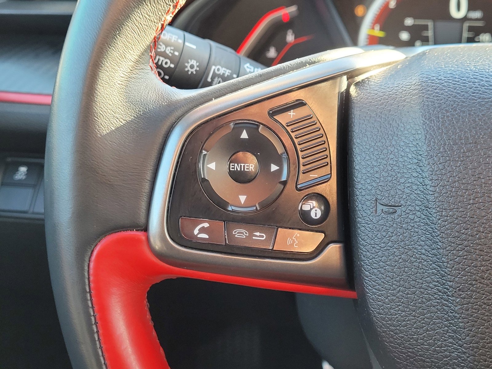 Used 2017 Honda Civic Type R image 19