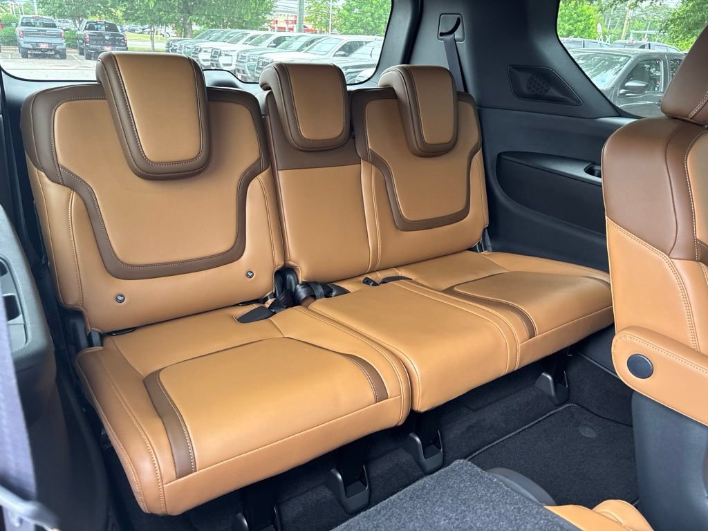 New 2026 Nissan Armada SL w/ Captain's Chari Seat Package AWD/4WD image 19