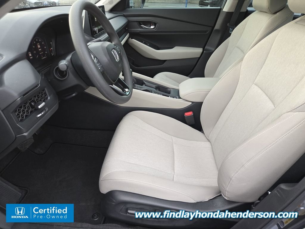 Certified 2025 Honda Accord SE image 9