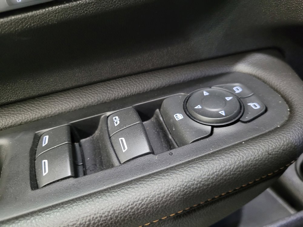 Used 2021 GMC Terrain SLT FWD image 27