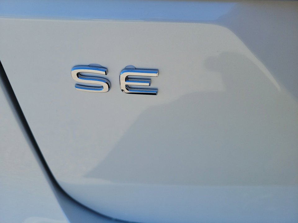 New 2026 Volkswagen Atlas SE image 14