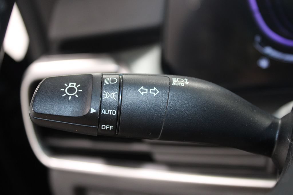 Used 2025 Kia Telluride S FWD image 36