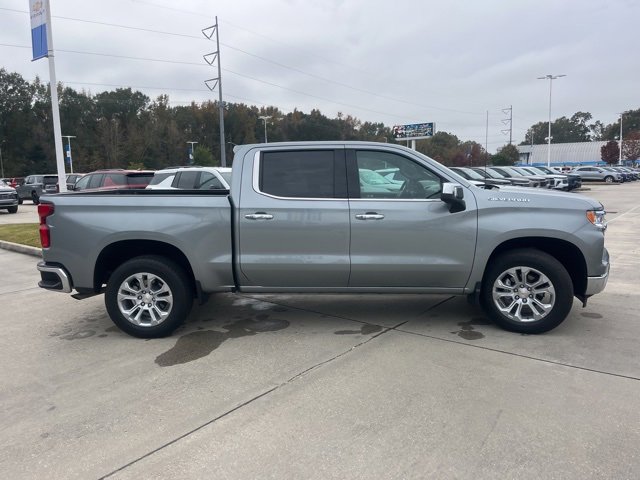 Used 2024 Chevrolet Silverado 1500 LTZ w/ LTZ Premium Package image 13