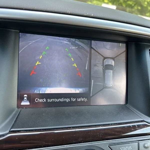 Used 2015 Nissan Pathfinder SL w/ SL Tech Package AWD/4WD image 27