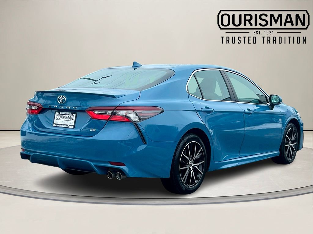Used 2023 Toyota Camry SE image 5