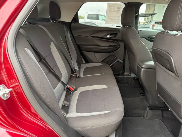 Used 2025 Chevrolet TrailBlazer LT AWD/4WD image 29