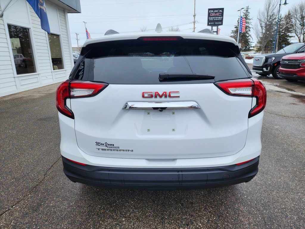 Certified 2023 GMC Terrain SLE w/ Driver Convenience Package image 6