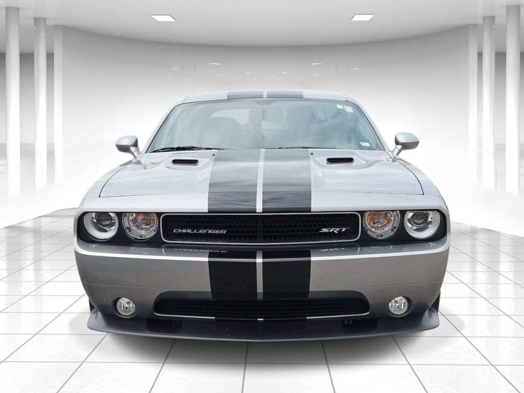 Used 2014 Dodge Challenger SRT8 w/ Harman/Kardon Audio Group RWD image 8