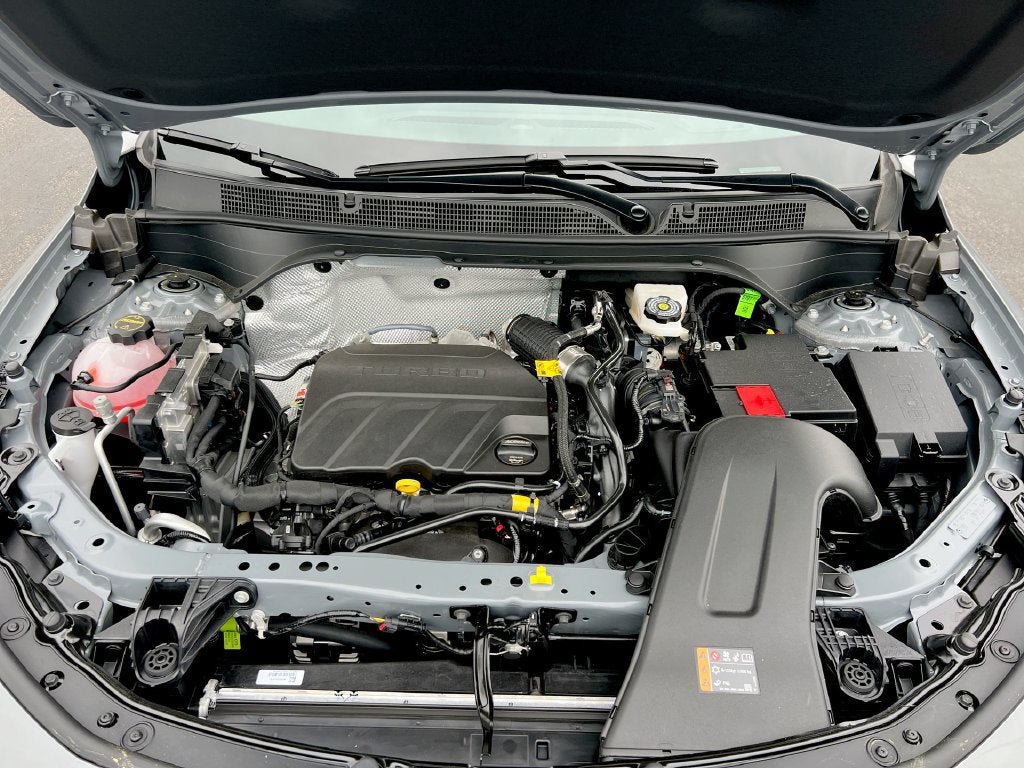 New 2026 Buick Envista Sport Touring w/ Convenience I Package FWD image 25