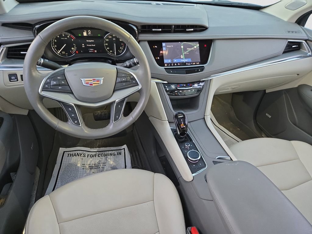 Certified 2023 Cadillac XT5 Premium Luxury w/ LPO, Floor Liner Package image 11