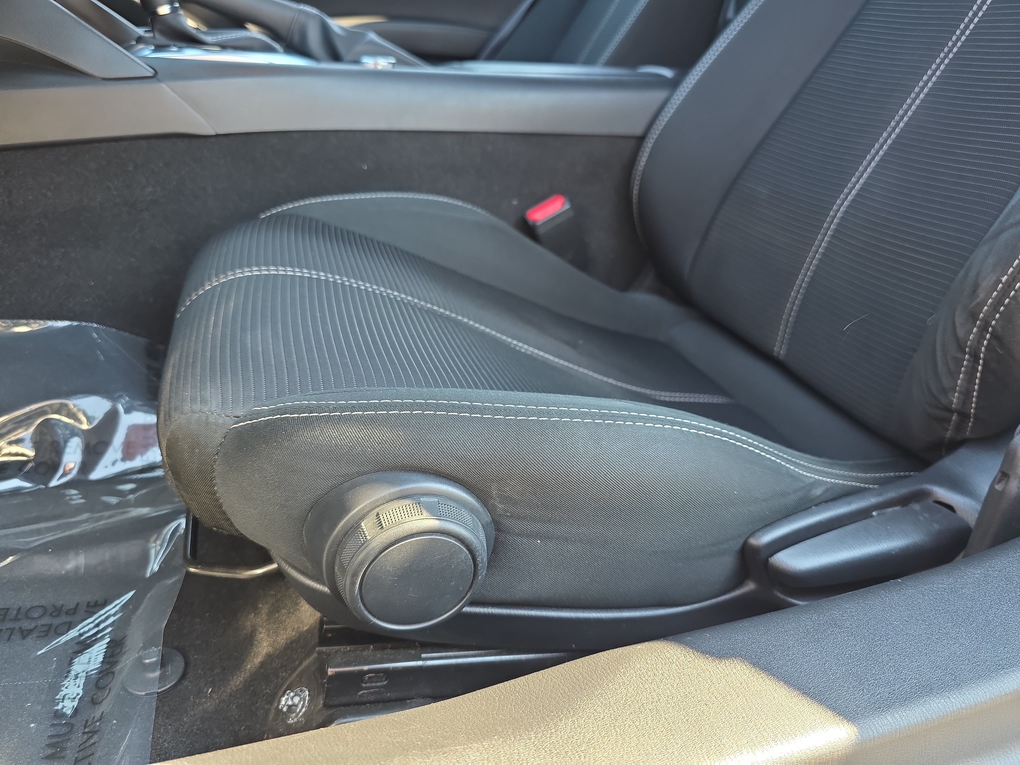 Used 2017 FIAT 124 Spider Classica RWD image 25
