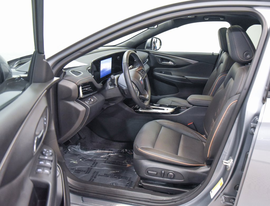 Used 2024 Buick Envista Avenir image 14