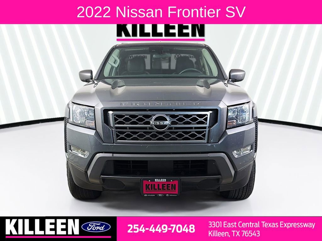 Used 2022 Nissan Frontier SV RWD image 2