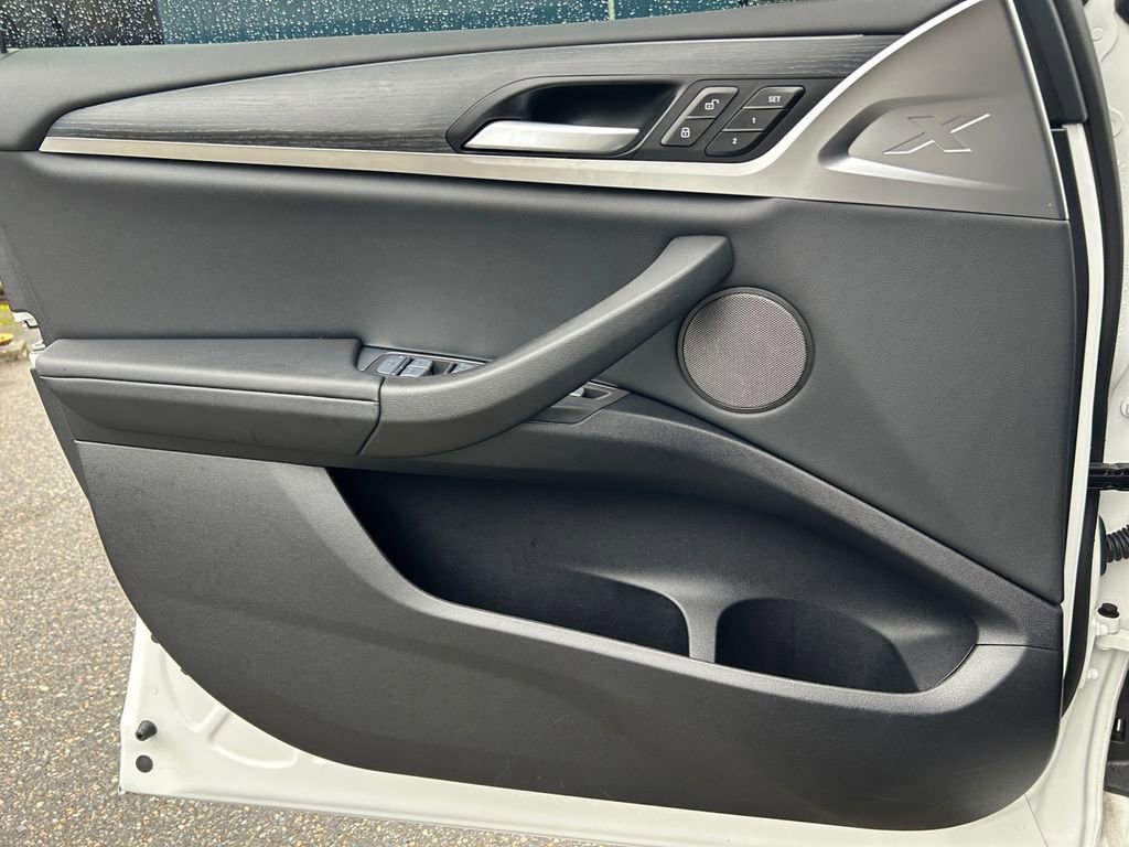 Used 2024 BMW X3 xDrive30i w/ Premium Package image 22