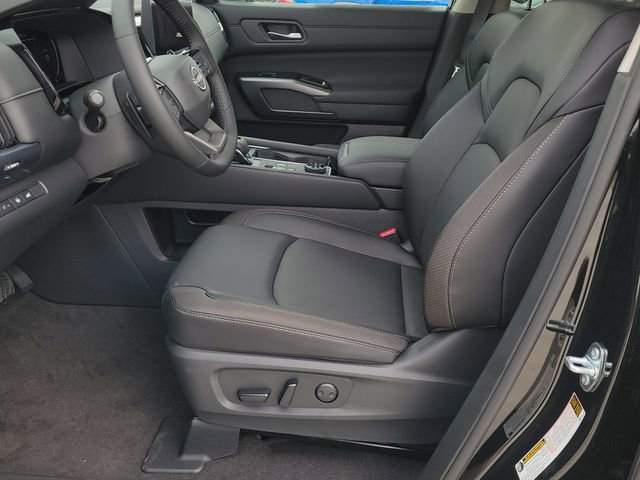 New 2026 Nissan Pathfinder SL AWD/4WD image 6