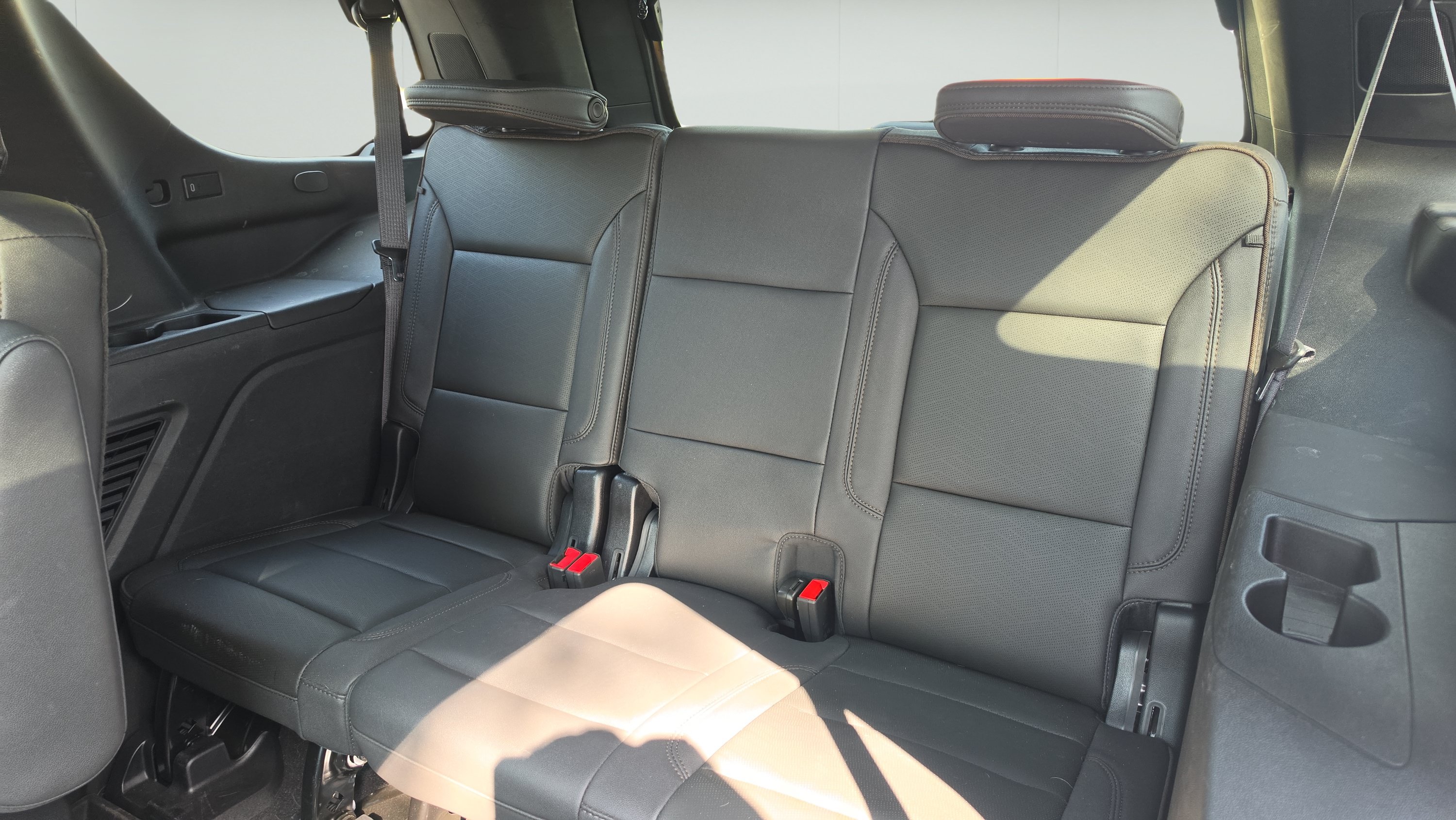 Used 2023 Chevrolet Tahoe High Country AWD/4WD image 22