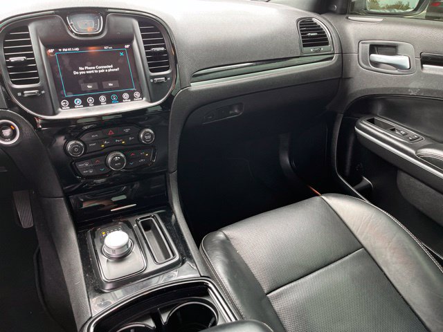 Used 2021 Chrysler 300 S w/ S Model Appearance Package RWD image 15