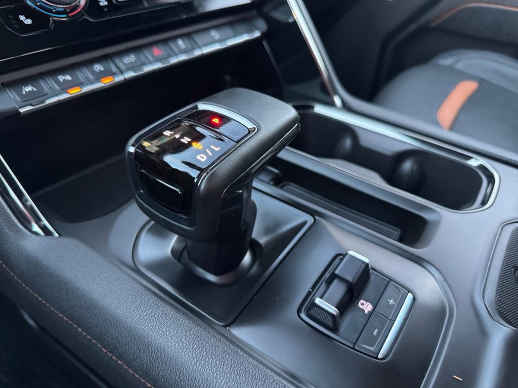 Used 2023 GMC Sierra 1500 AT4 w/ AT4 Preferred Package image 19