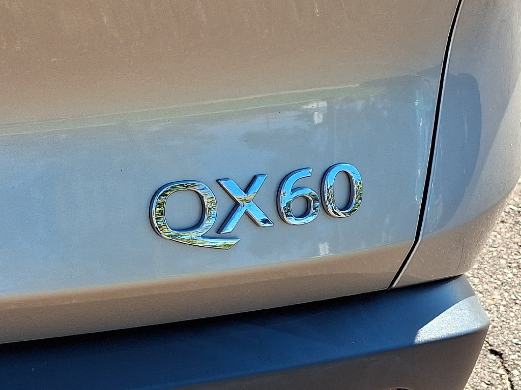 Certified 2024 INFINITI QX60 Luxe AWD/4WD image 32