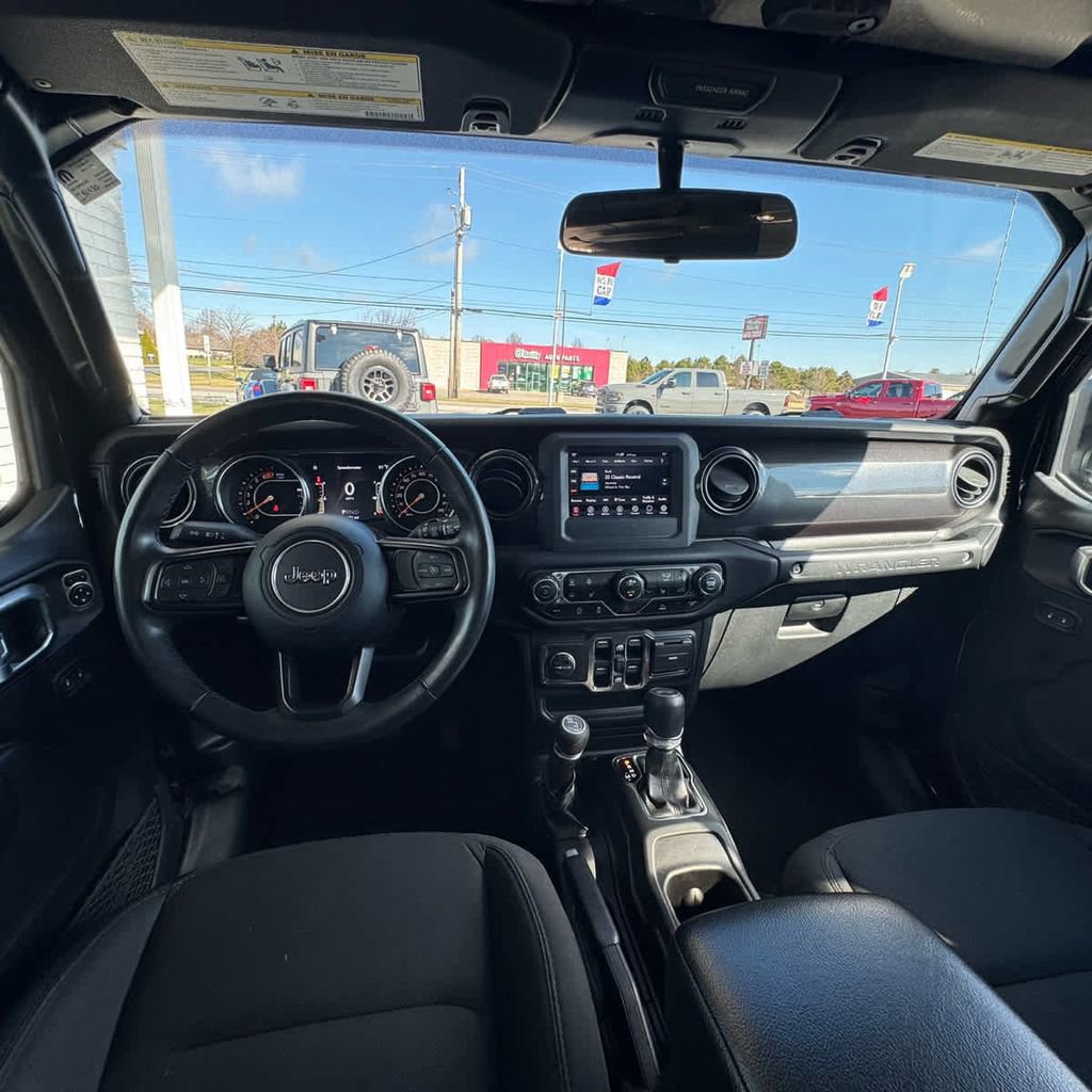 Used 2021 Jeep Wrangler Unlimited Sport image 21