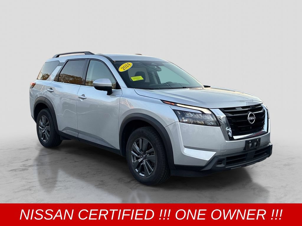 Certified 2024 Nissan Pathfinder SV AWD/4WD image 3