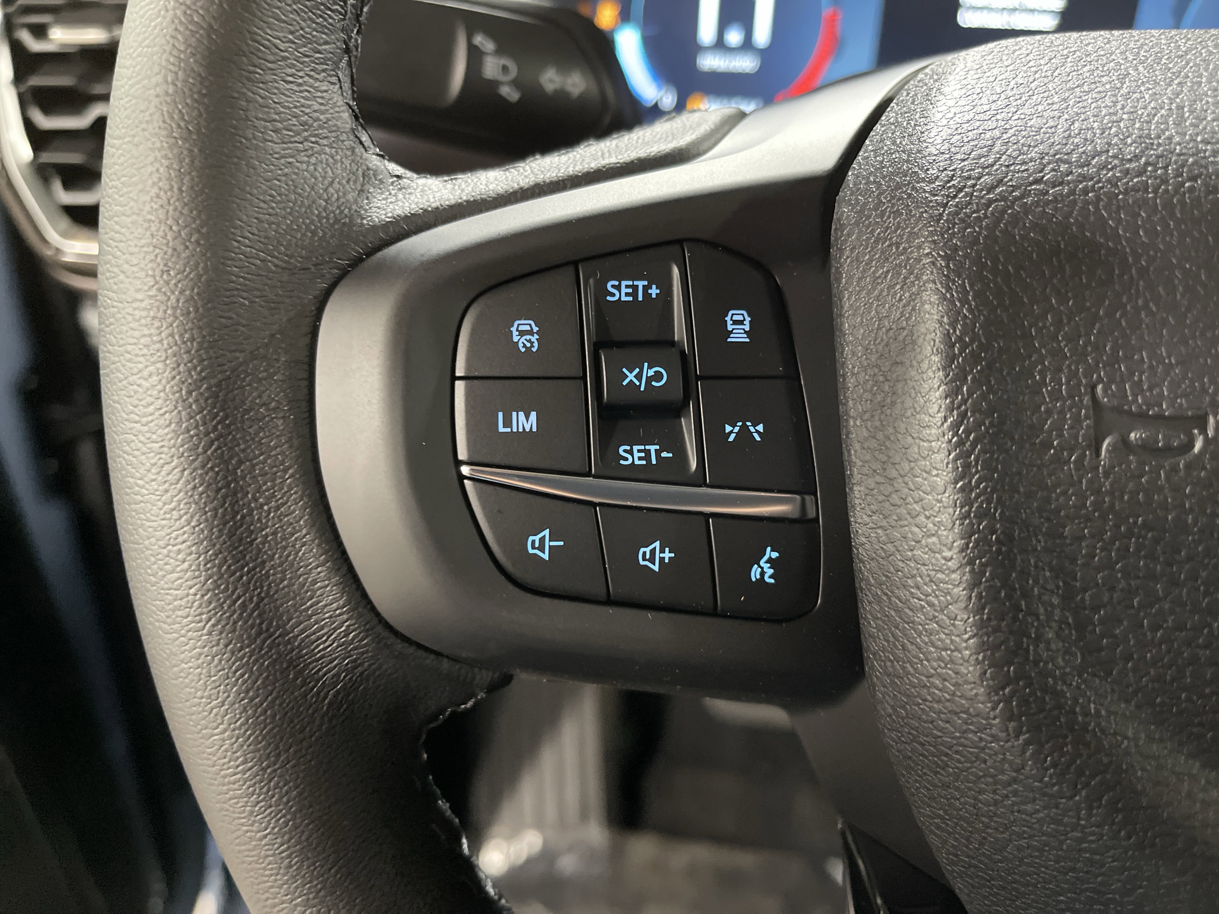 New 2025 Ford Ranger Lariat w/ Advanced Towing Package image 19