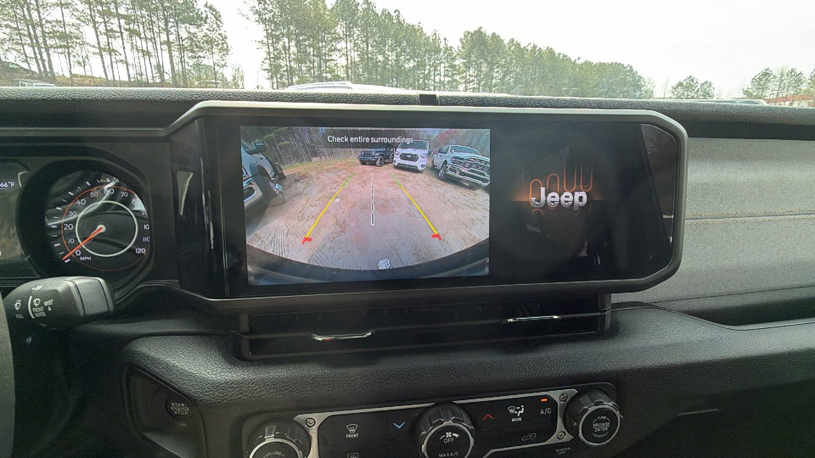 Used 2024 Jeep Wrangler Sport S image 32