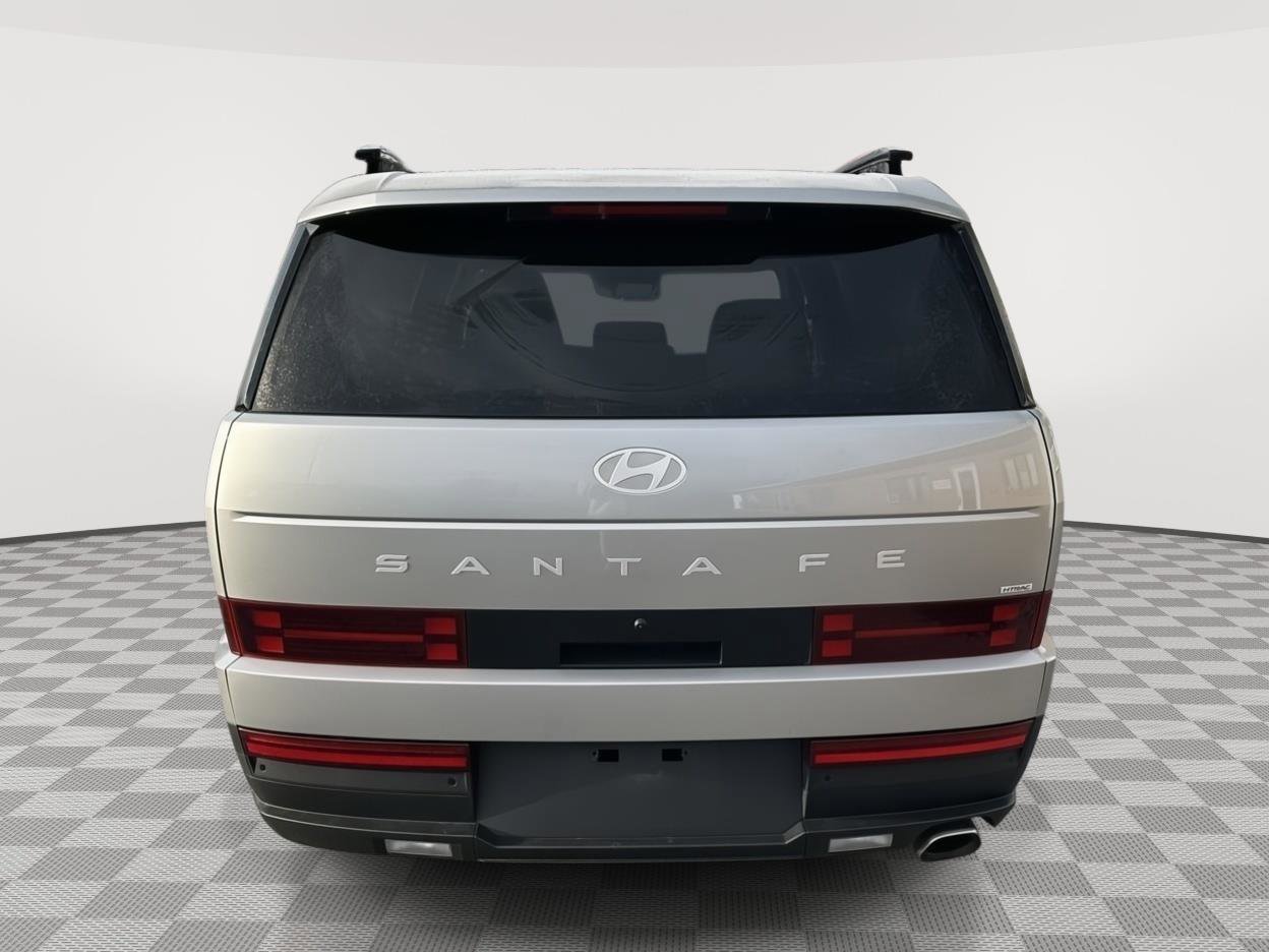 Used 2025 Hyundai Santa Fe SEL image 6