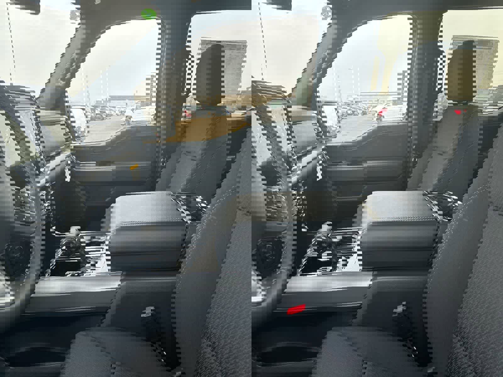 New 2026 Ford F150 XLT w/ Equipment Group 302A MID image 27