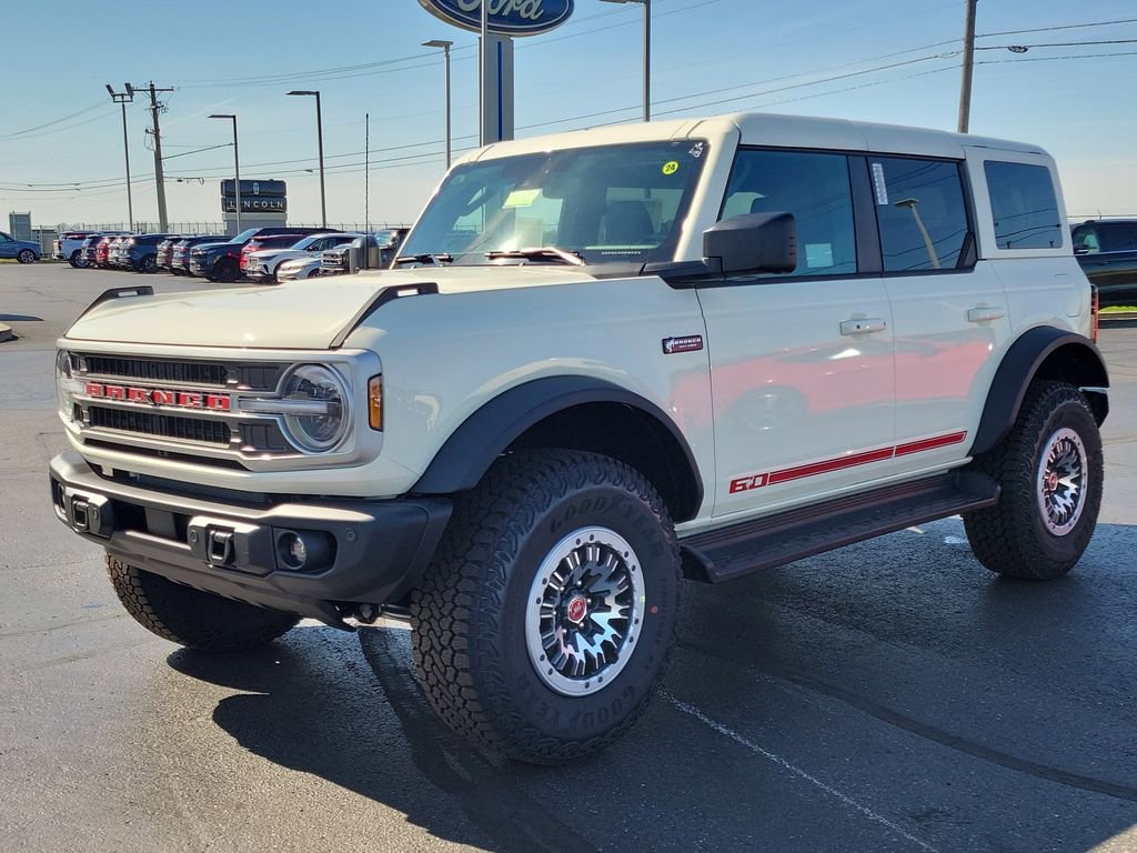 New 2026 Ford Bronco Outer Banks image 8