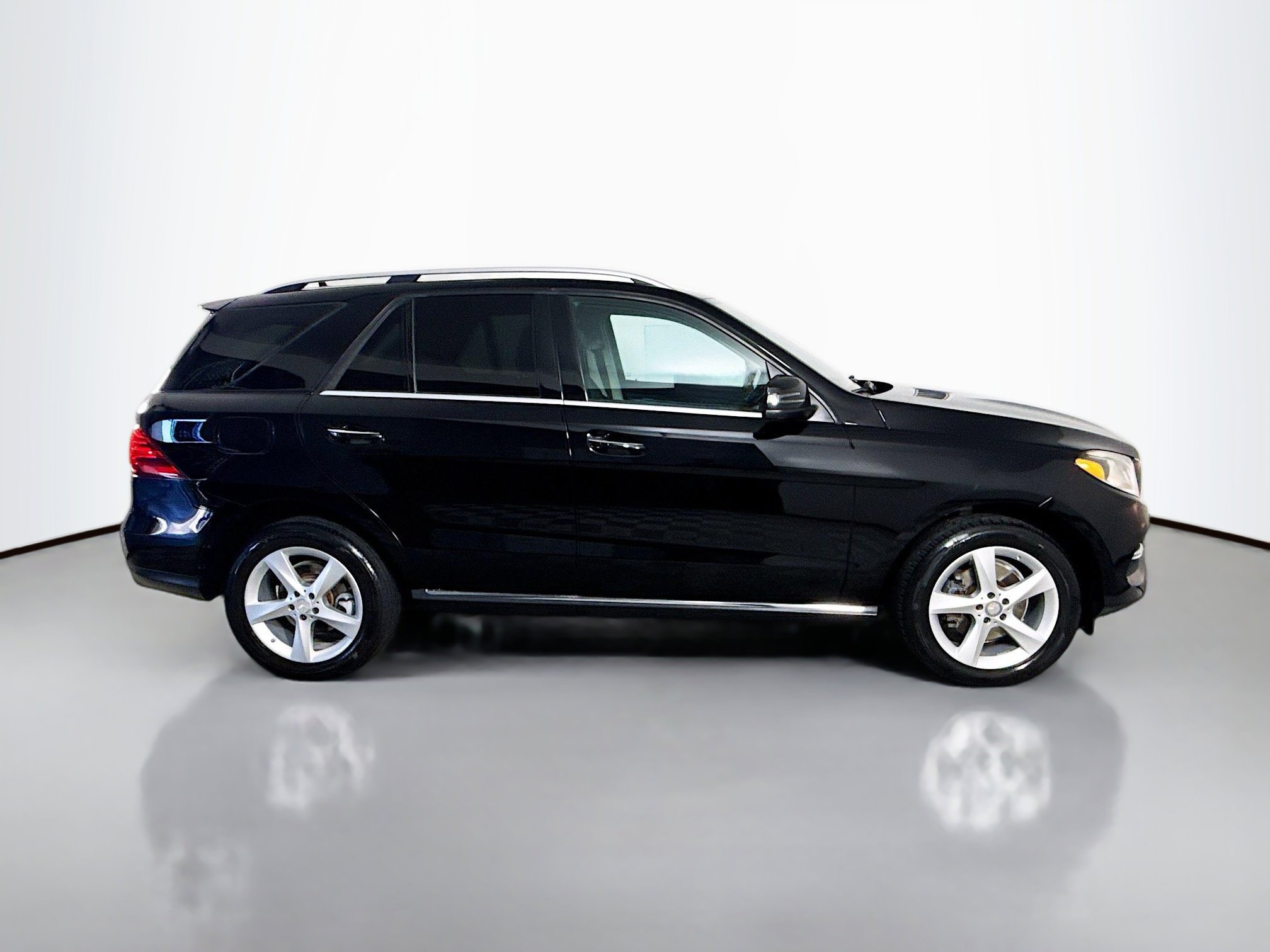 Used 2016 Mercedes-Benz GLE 350 image 11