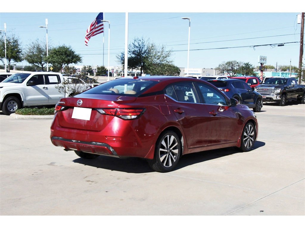 Used 2020 Nissan Sentra SV w/ SV Premium Package image 6