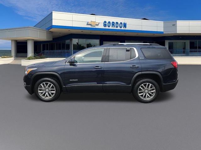 Used 2017 GMC Acadia SLE FWD image 2