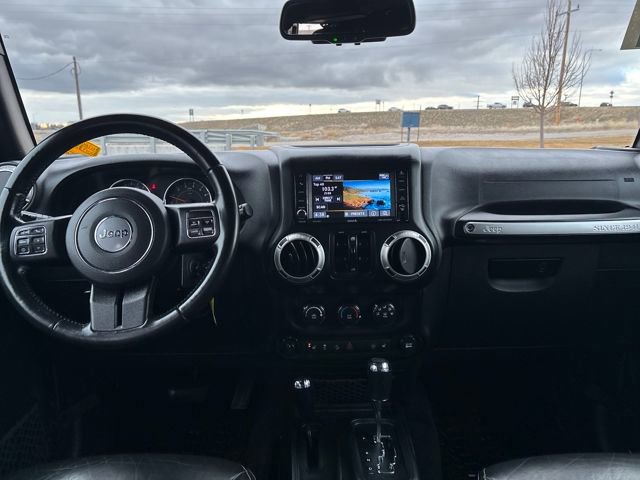 Used 2017 Jeep Wrangler Unlimited Sahara w/ Connectivity Group image 12