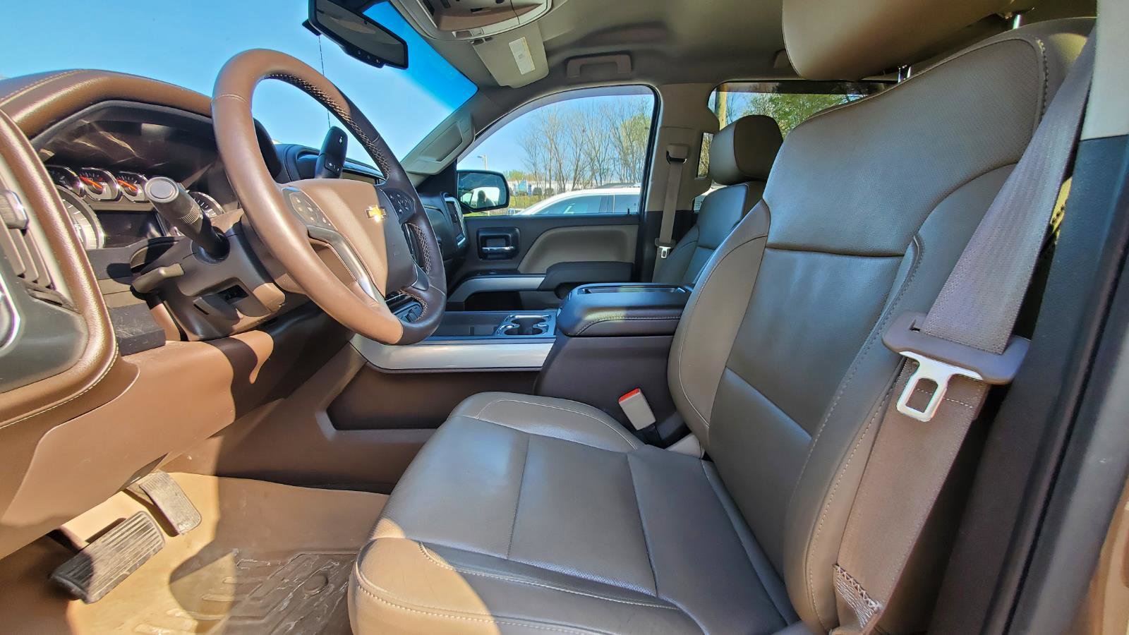 Used 2014 Chevrolet Silverado 1500 LTZ Z71 w/ LTZ Plus Package image 3