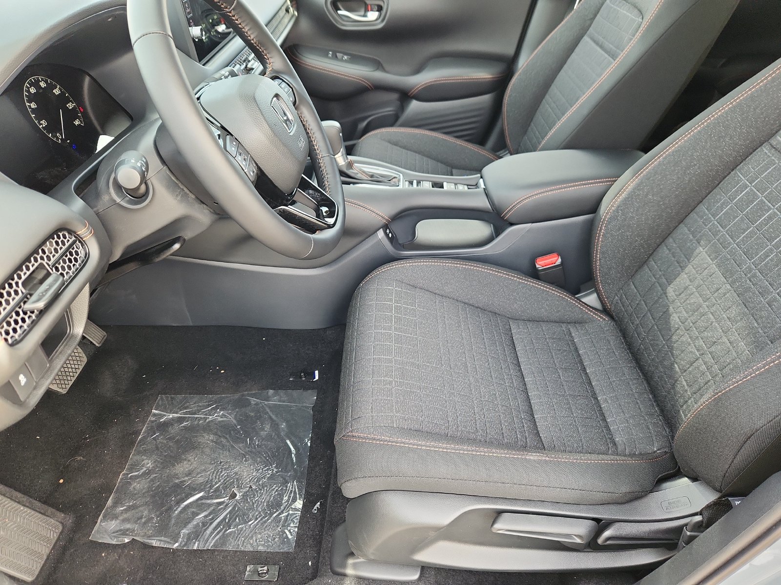 Certified 2026 Honda HR-V Sport image 10